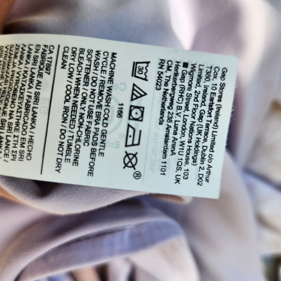 Athleta Tank Top Women's Extra Large Lilac Cropped Activewear Lined Lace Top - Picture 9 of 11